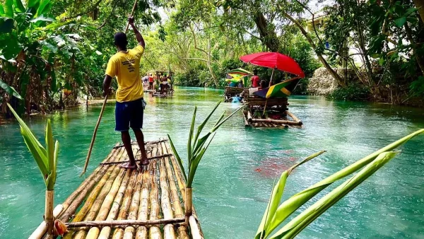 Private tours to Dunn’s River Falls & Luminous Lagoon Combo Tour Package