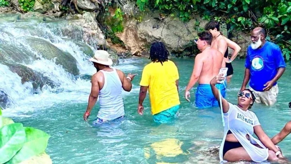 Private Transfers from Ocho Rios to MBJ